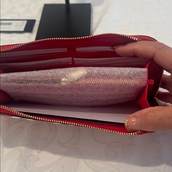 ♠️Kate spade ❤️ Zip Around Wallet - Picture 10 of 13